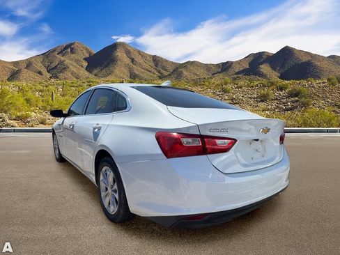 Used 2023 Chevrolet Malibu LT FWD image 3