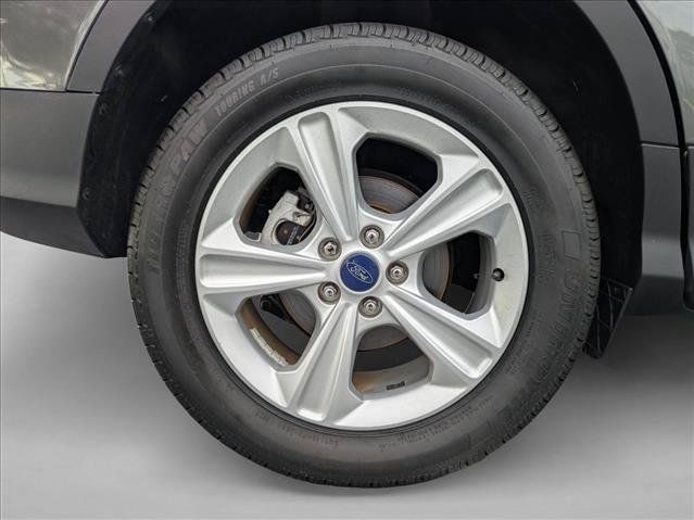 Used 2016 Ford Escape SE w/ Equipment Group 201A FWD image 22