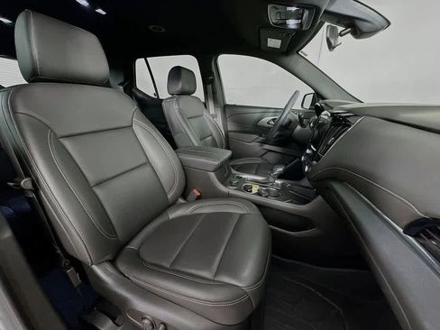 Used 2023 Chevrolet Traverse LT w/ LPO, Floor Liner Package AWD/4WD image 15