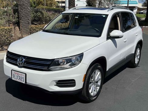Used 2017 Volkswagen Tiguan Wolfsburg Edition FWD image 20