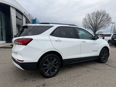 Used 2022 Chevrolet Equinox RS image 9