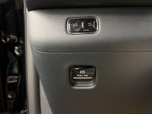 New 2026 Lincoln Navigator Reserve AWD/4WD image 27