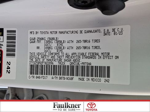 Certified 2023 Toyota Tacoma TRD Off-Road image 26