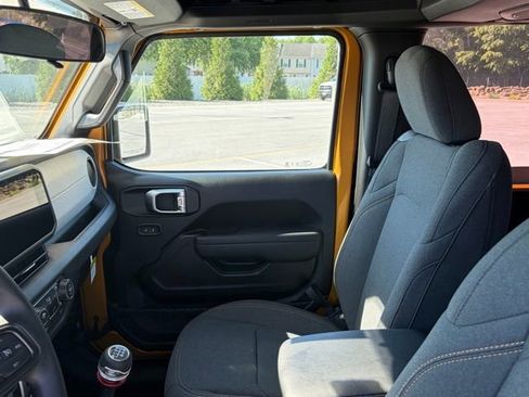 New 2026 Jeep Wrangler Sport AWD/4WD image 30