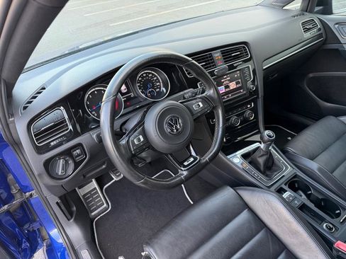 Used 2016 Volkswagen Golf R 4-Door image 28