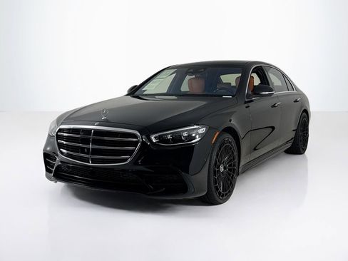 Used 2021 Mercedes-Benz S 580 4MATIC Sedan image 1