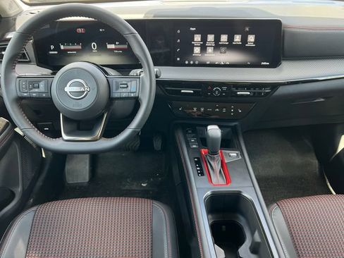 New 2026 Nissan Kicks SR w/ Cold Weather Package AWD/4WD image 3