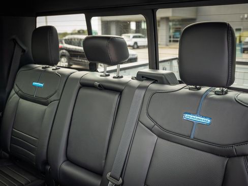 New 2026 Ford F350 Platinum AWD/4WD image 21