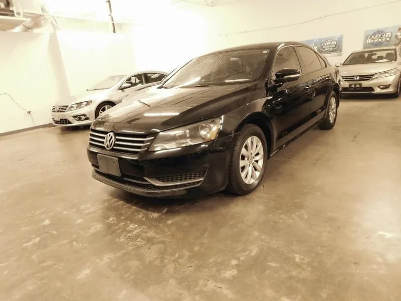 Used 2014 Volkswagen Passat 1.8T Wolfsburg Edition FWD image 1