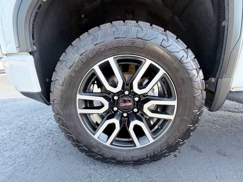 Used 2021 GMC Sierra 1500 AT4 w/ AT4 Preferred Package image 31