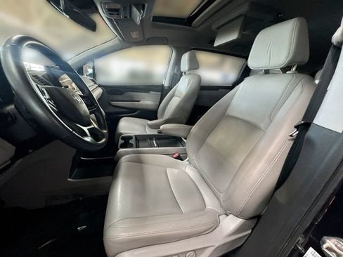 Used 2020 Honda Odyssey Touring image 14