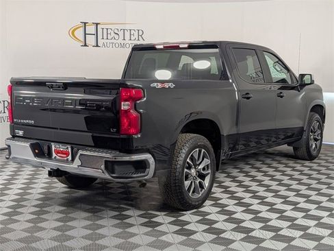 Used 2025 Chevrolet Silverado 1500 LT image 7