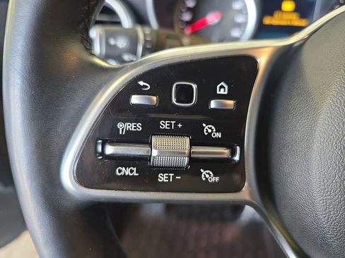 Certified 2022 Mercedes-Benz GLC 300 image 20