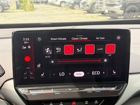 Used 2023 Volkswagen ID.4 Pro S AWD/4WD image 17