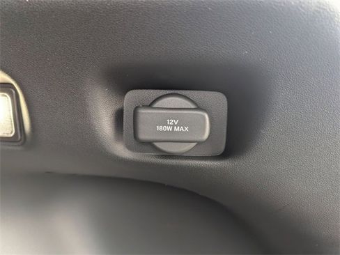 New 2026 Honda HR-V LX image 28