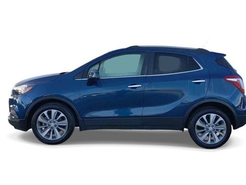 Used 2020 Buick Encore Preferred FWD image 5