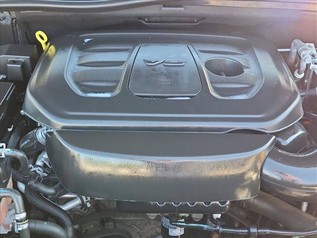 Used 2020 Jeep Grand Cherokee Laredo AWD/4WD image 23