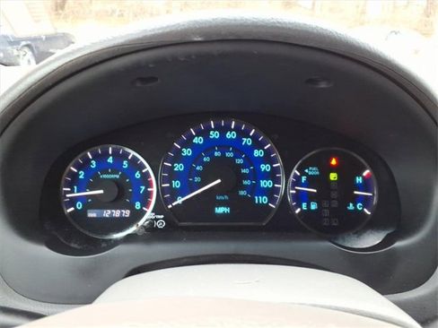 Used 2009 Toyota Sienna LE image 18