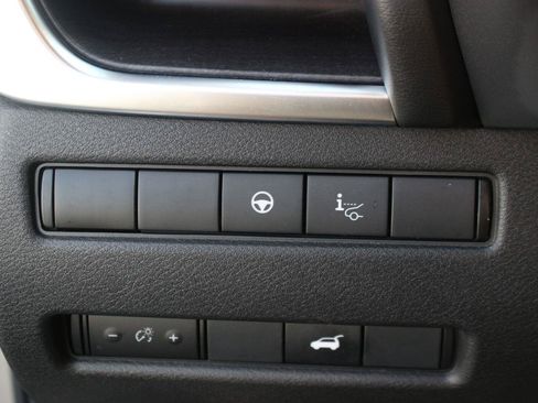 Used 2022 Nissan Rogue Platinum w/ Head-Up Display Package FWD image 32