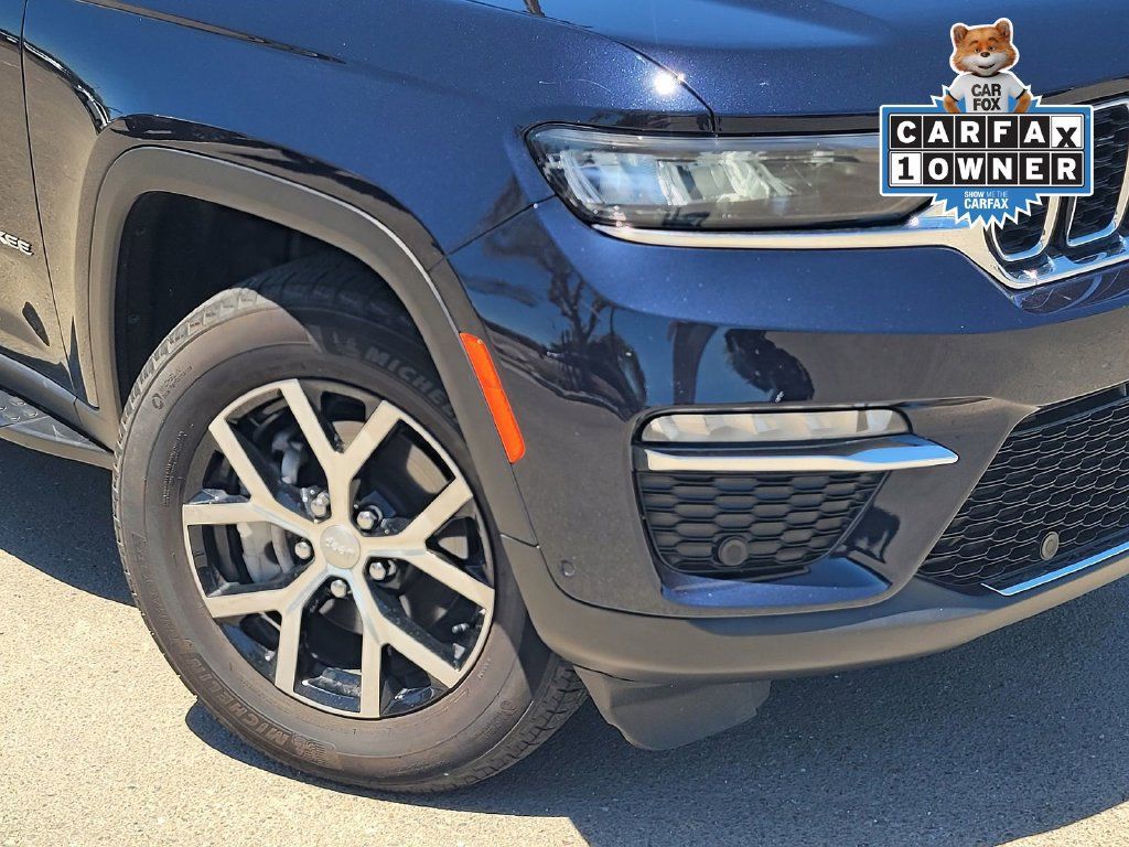 Used 2024 Jeep Grand Cherokee Limited w/ Luxury Tech Group II AWD/4WD image 9