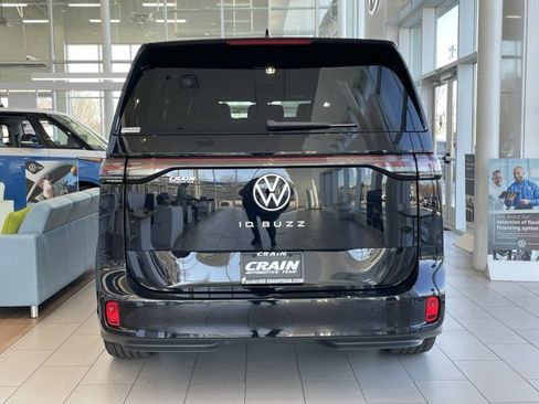 New 2025 Volkswagen ID. Buzz Pro S image 6
