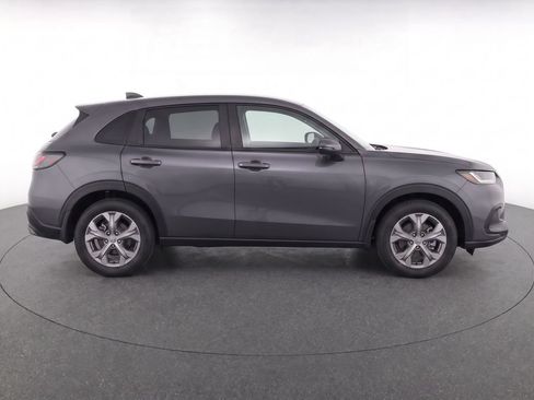 Used 2023 Honda HR-V LX image 8