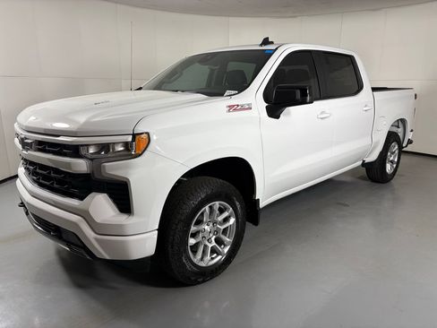 New 2026 Chevrolet Silverado 1500 RST w/ Z71 Off-Road Package AWD/4WD image 5