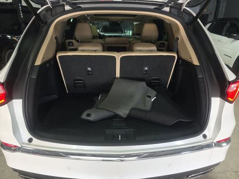 Used 2023 Acura MDX SH-AWD w/ Technology Package image 25