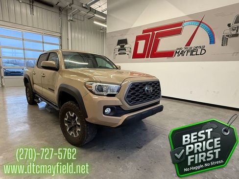Used 2020 Toyota Tacoma TRD Off-Road image 1