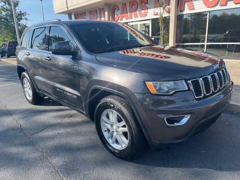 Used 2017 Jeep Grand Cherokee Laredo w/ Quick Order Package 2BE RWD image 1