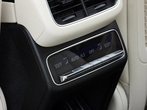 Used 2022 Mercedes-Benz GLS 450 GLS450 4MATIC image 42