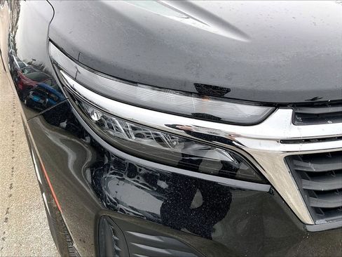 Used 2024 Chevrolet Equinox LS image 28