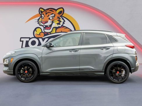 Used 2021 Hyundai Kona Night w/ Cargo Package FWD image 8