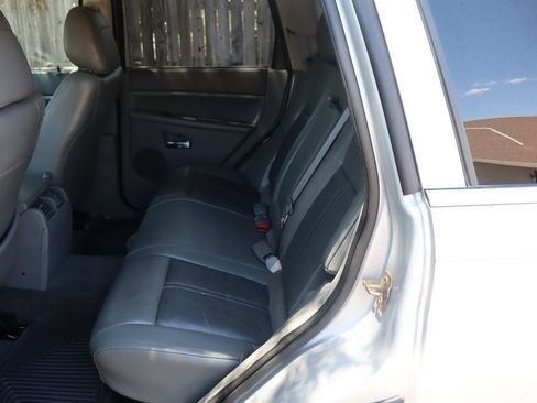 Used 2006 Jeep Grand Cherokee Limited AWD/4WD image 20