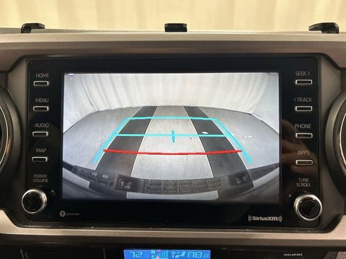 Used 2021 Toyota Tacoma SR5 image 15