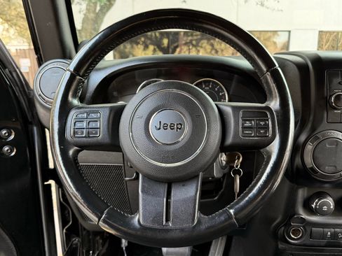Used 2013 Jeep Wrangler Sport w/ Connectivity Group image 21