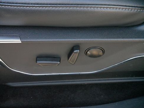 Used 2022 Ford F150 Lariat w/ Max Trailer Tow Package image 20