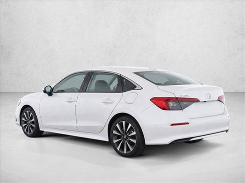 Used 2024 Honda Civic EX image 5
