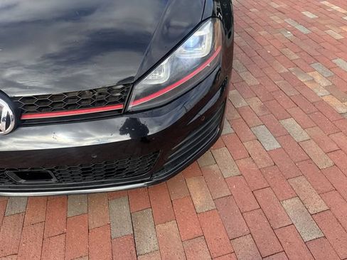 Used 2015 Volkswagen GTI 4-Door FWD image 24