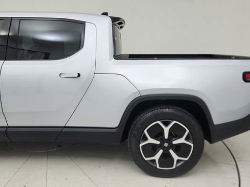 Used 2023 Rivian R1T Adventure image 31