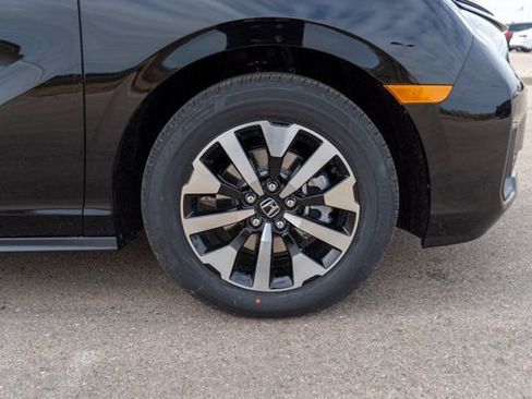 New 2026 Honda Odyssey EX-L image 9