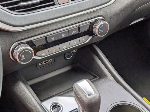 Certified 2025 Nissan Altima 2.5 S image 23