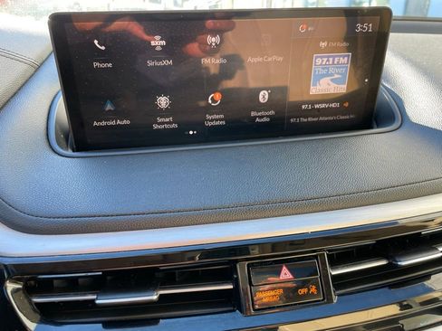 Used 2023 Acura MDX SH-AWD image 18