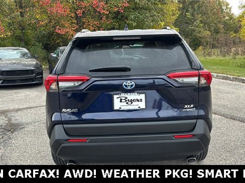 Used 2022 Toyota RAV4 XLE Premium image 30