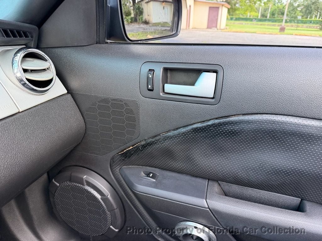 Used 2006 Ford Mustang GT Premium RWD image 56