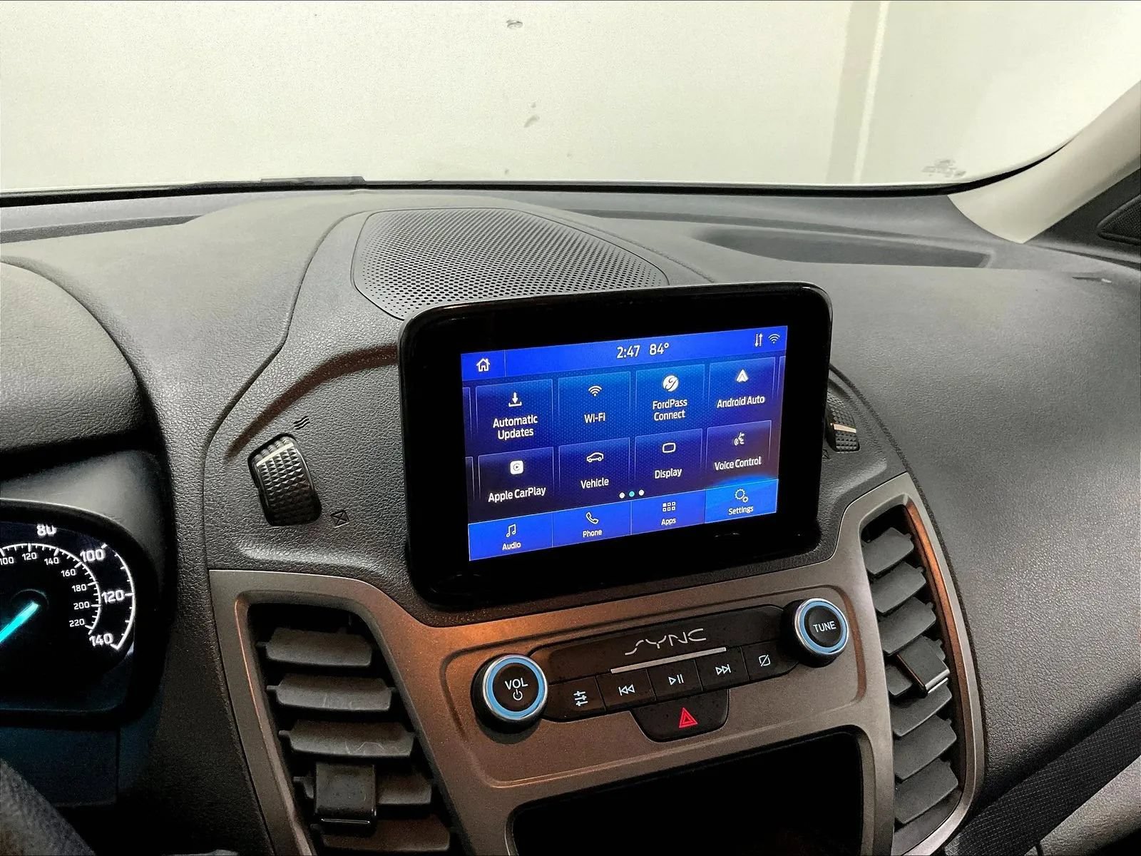 Used 2022 Ford Transit Connect XLT FWD image 41