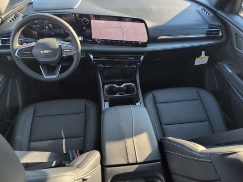 New 2026 Chevrolet Traverse LT w/ LPO, Floor Liner Package image 25