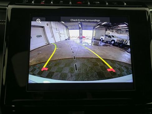 Used 2024 Jeep Grand Cherokee Altitude AWD/4WD image 27