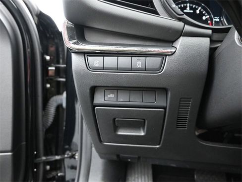 Used 2019 MAZDA MAZDA3 Sedan image 16