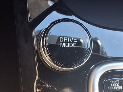 New 2026 Kia Seltos S image 6